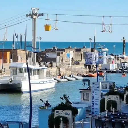 Chez Ginou Vue Imprenable Sur Le Canal Et La